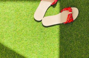 What Are The Pros and Cons Of Having Synthetic Grass?