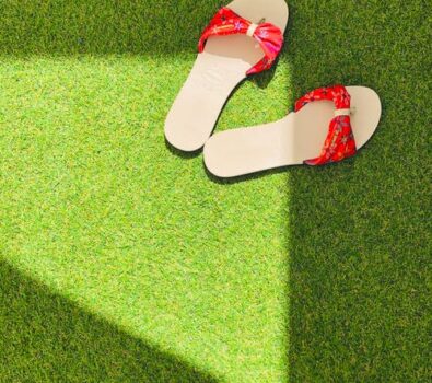 What Are The Pros and Cons Of Having Synthetic Grass?