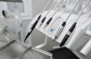Which Dental Care Should You Choose: Family or Cosmetic?